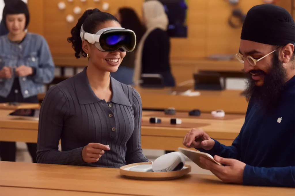 Apple Vision Pro Customer Fitting