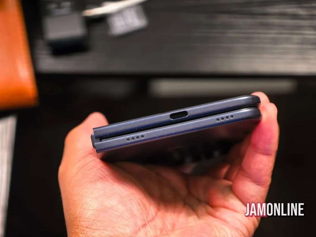 Apple iPhone Ultra: Kein Face ID, keine Telekamera und limitierte Produktion 9 Apple iPhone Ultra schwarz